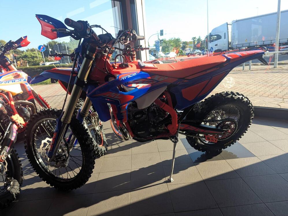 Betamotor RR 300 2T Enduro Race (2026)