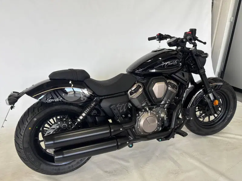 Benda Motorcycles Chinchilla 500 V2 (2025 - 26) (2)