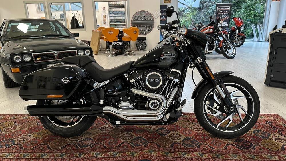 Harley-Davidson Sport Glide (2021 - 25) (2)
