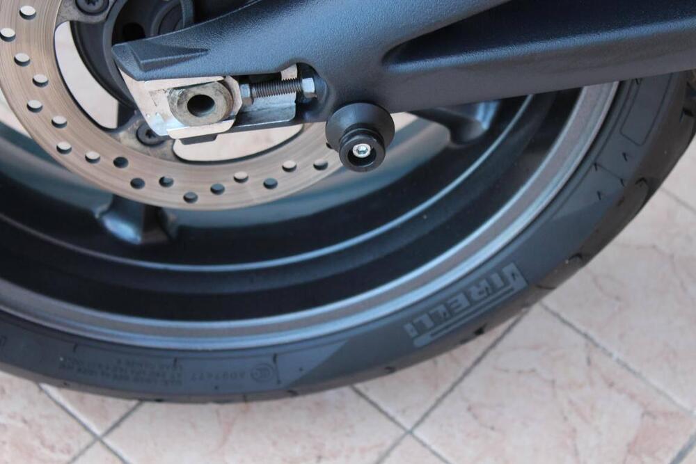 Triumph Street Triple (2007 - 12) (5)