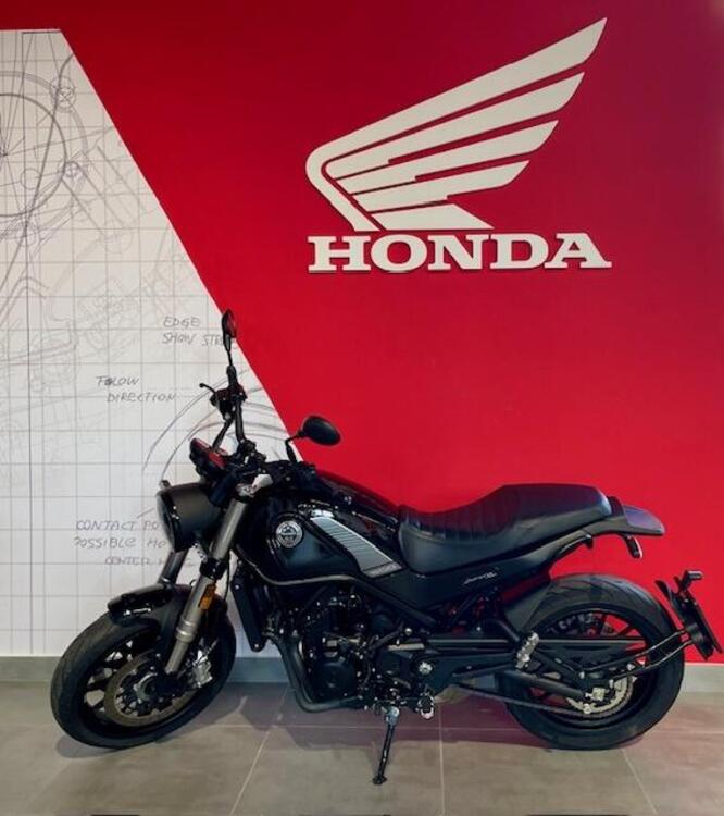 Benelli Leoncino 500 (2021 - 25) (2)