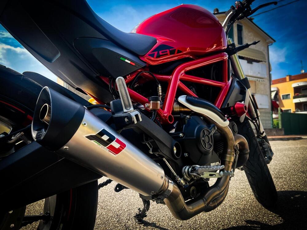 Ducati Monster 797 (2017 - 18) (3)