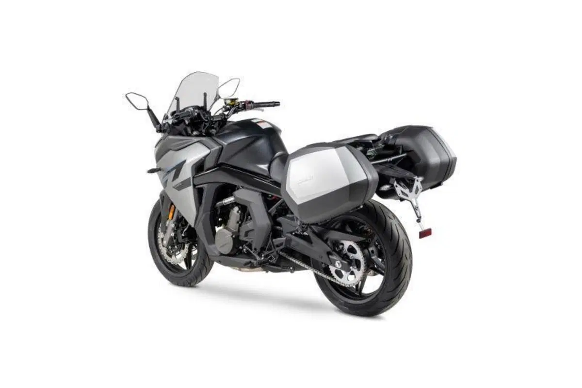CFMOTO 650GT (2021 - 26) (4)