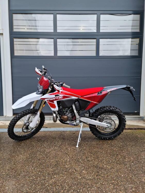 Fantic Motor XE 300 (2025) (2)