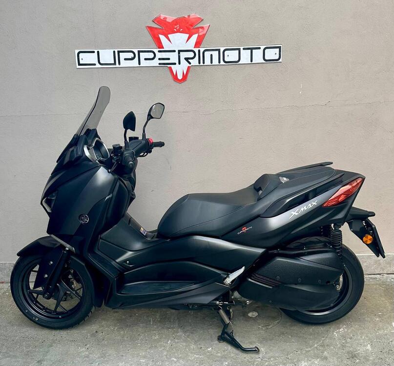 Yamaha X-Max 300 ABS (2017 - 20) (4)