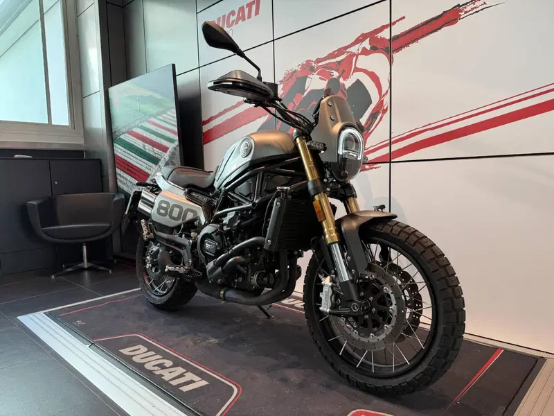 Benelli Leoncino 800 Trail (2022 - 26) (2)