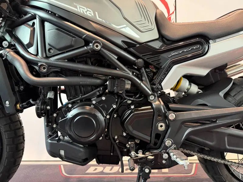 Benelli Leoncino 800 Trail (2022 - 26) (11)