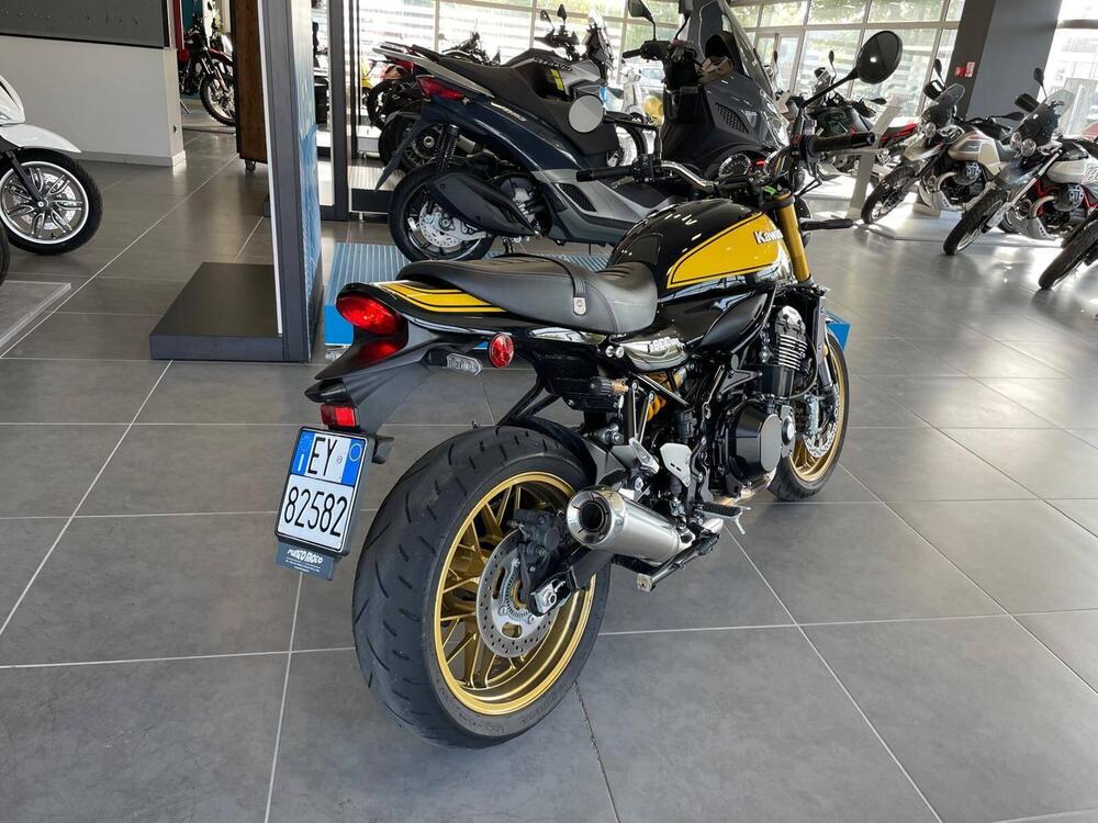 Kawasaki Z 900 RS (2022 - 25) (4)
