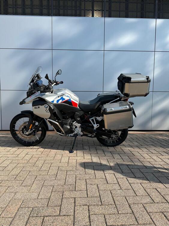 Bmw F 900 GS Adventure (2024 - 25) (2)