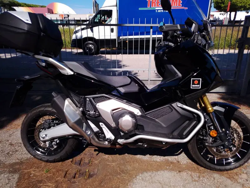 Honda X-ADV 750 Gravel (2025 - 26) (12)