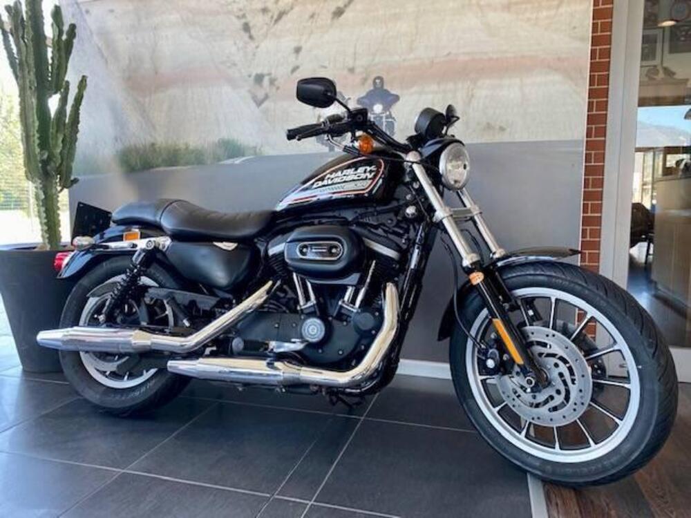 Harley-Davidson 883 R (2008 - 16) - XL 883R (2)