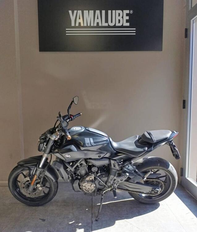 Yamaha MT-07 (2017 - 18) (2)