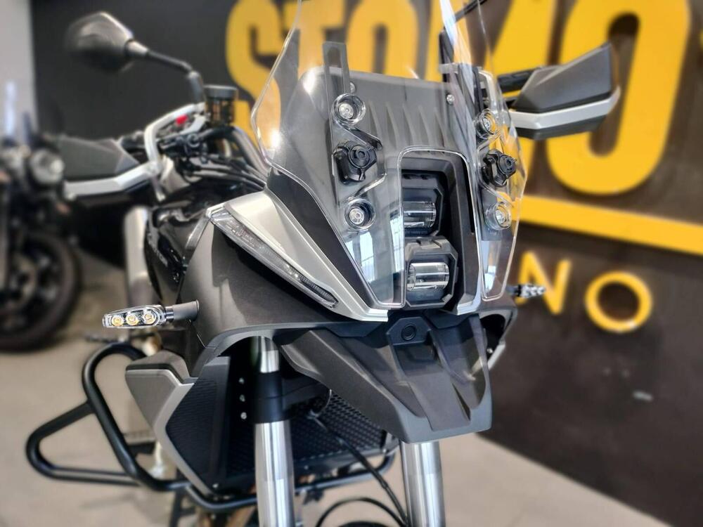 QJ Motor SRT 700 SX (2025) (3)