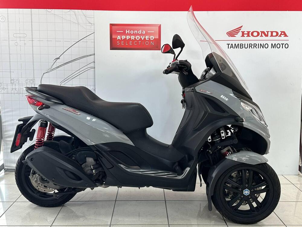 Piaggio Mp3 300 ie Sport/Business (2018 - 19) (2)