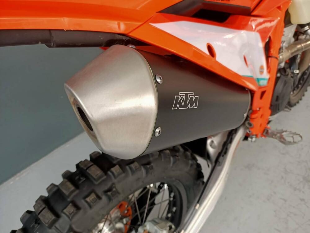 KTM 350 EXC-F Champion Edition (2025) (5)