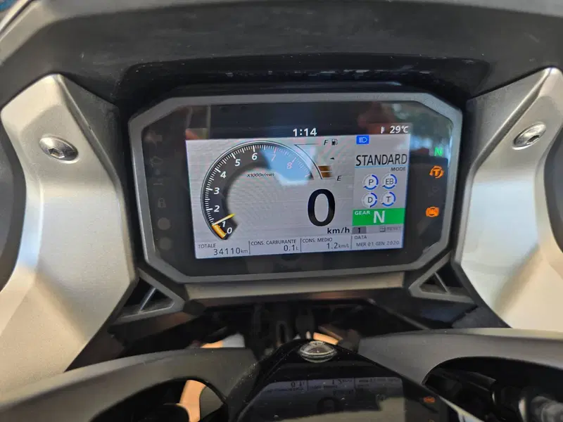 Honda Forza 750 DCT Urban (2021 - 24) (8)