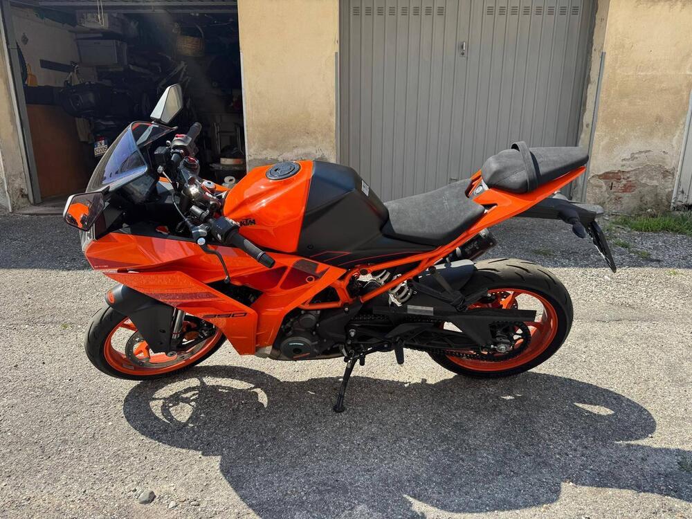 KTM RC 390 (2022 - 25) (4)