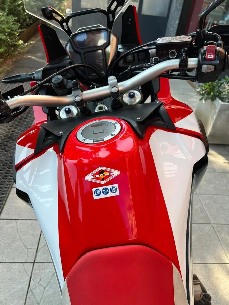 Honda Africa Twin CRF 1000L (2016 - 17) (7)