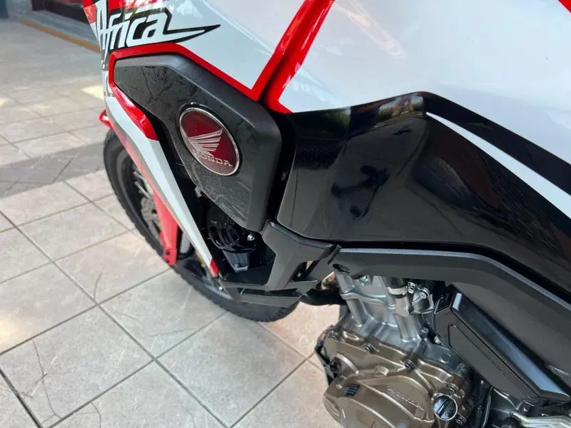 Honda Africa Twin CRF 1000L (2016 - 17) (10)