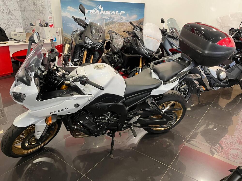 Yamaha FZ8 (2013 - 16) (2)