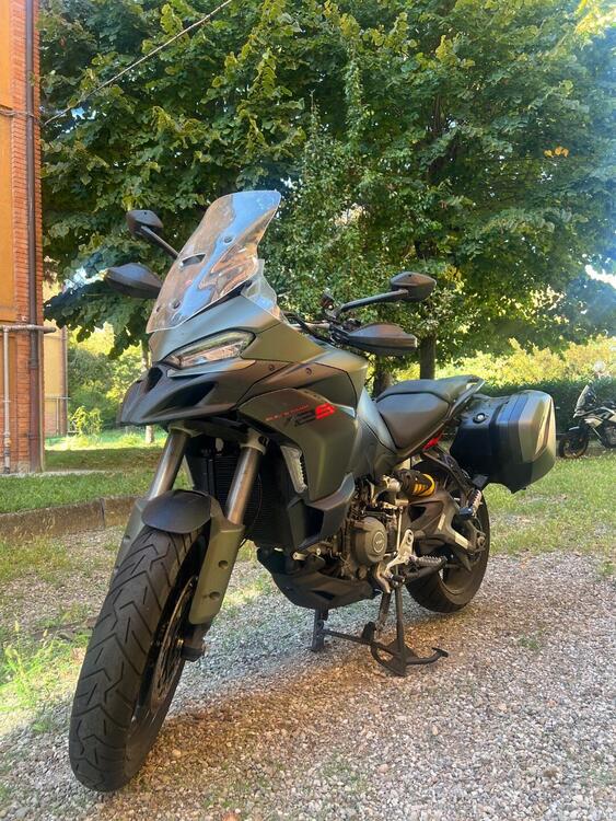 Ducati Multistrada V2 S (2025)