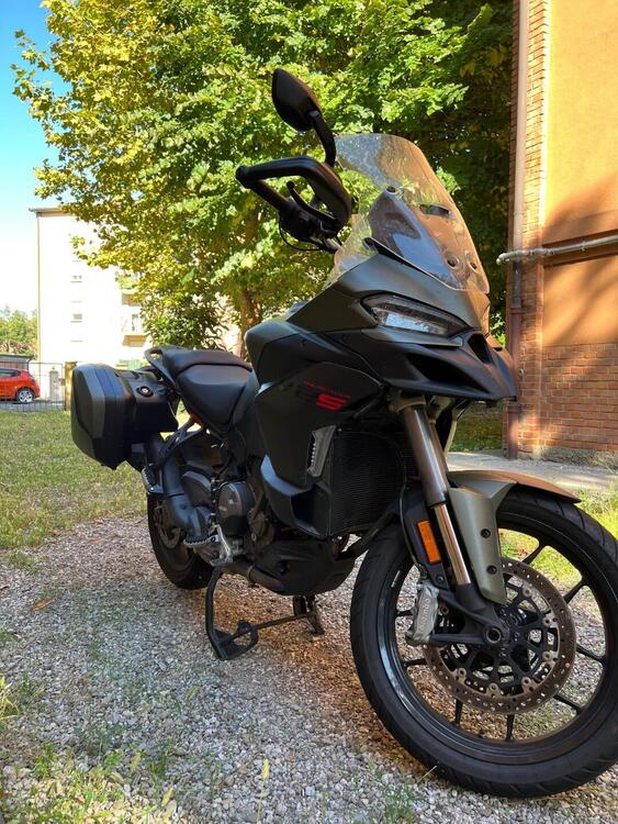 Ducati Multistrada V2 S (2025) (2)