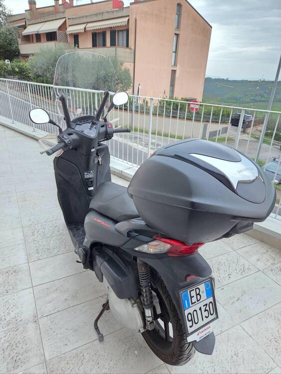 Honda SH 300 i ABS (2013 - 14) (4)