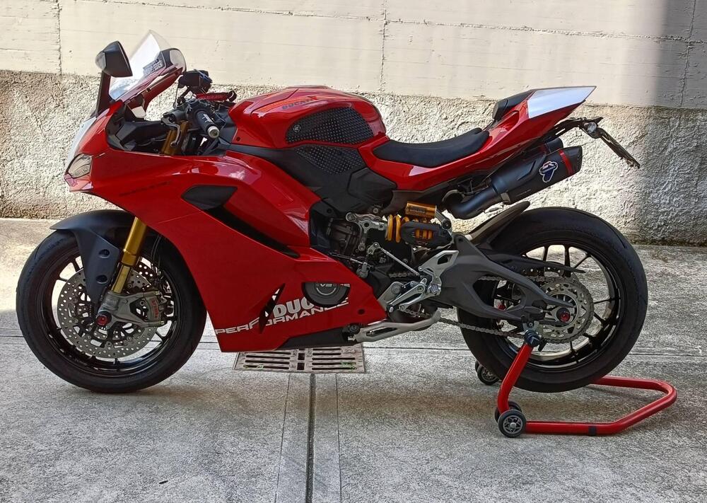 Ducati Panigale V2 (2025) (4)