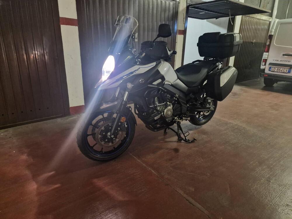 Suzuki V-Strom 650 (2021 - 25) (2)