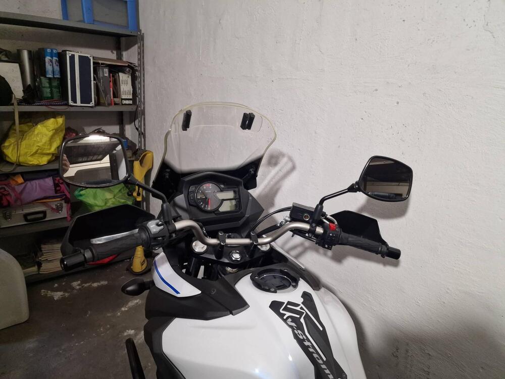 Suzuki V-Strom 650 (2021 - 25) (3)