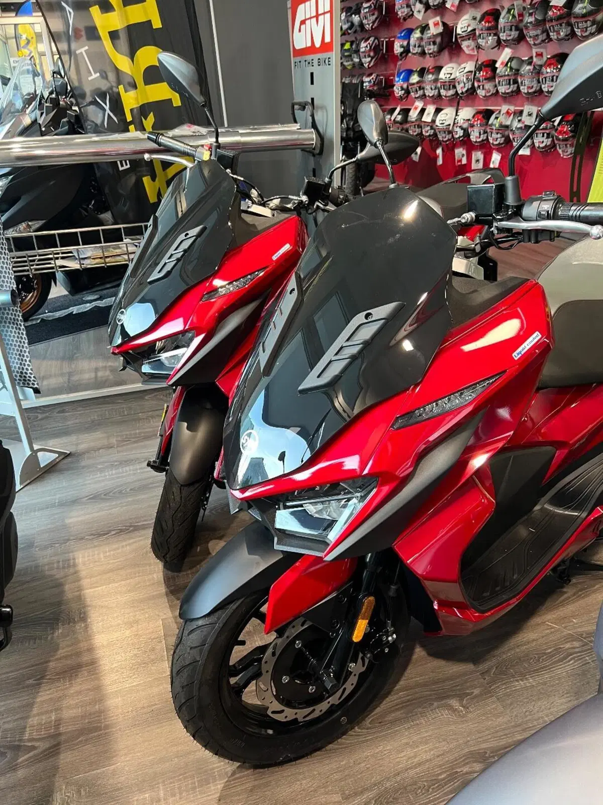 Sym Jet X 125 (2021 - 24) (3)