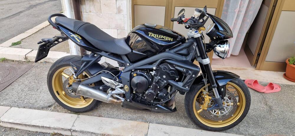 Triumph Street Triple R (2009 - 12) (4)