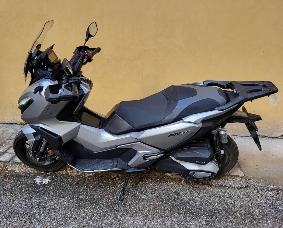 Honda ADV 350 (2022 - 24)
