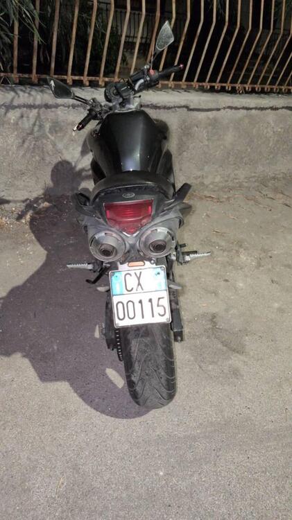 Yamaha FZ6 (2004 - 07) (3)