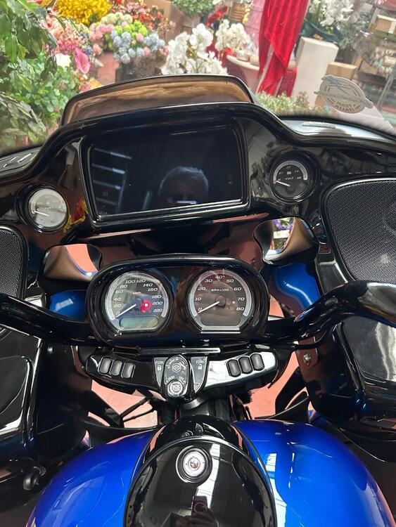 Harley-Davidson 114 Electra Glide Revival (2021 - 22) (2)