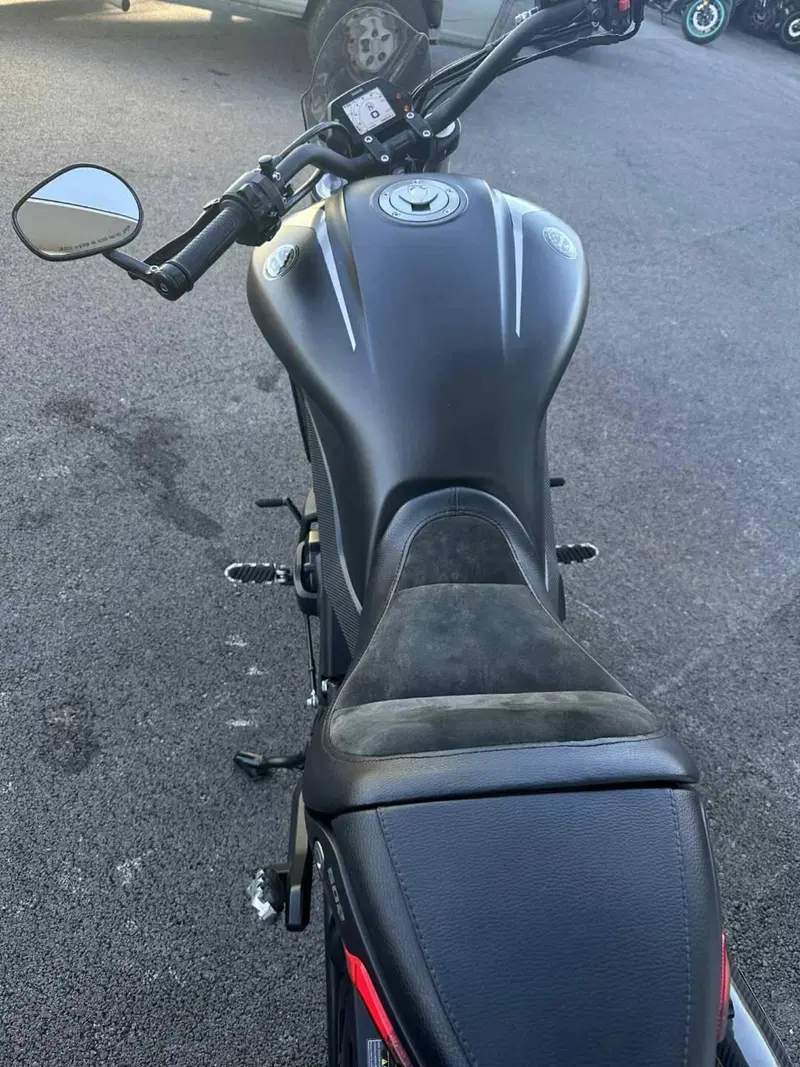 Benelli 502 C (2021 - 25) (10)