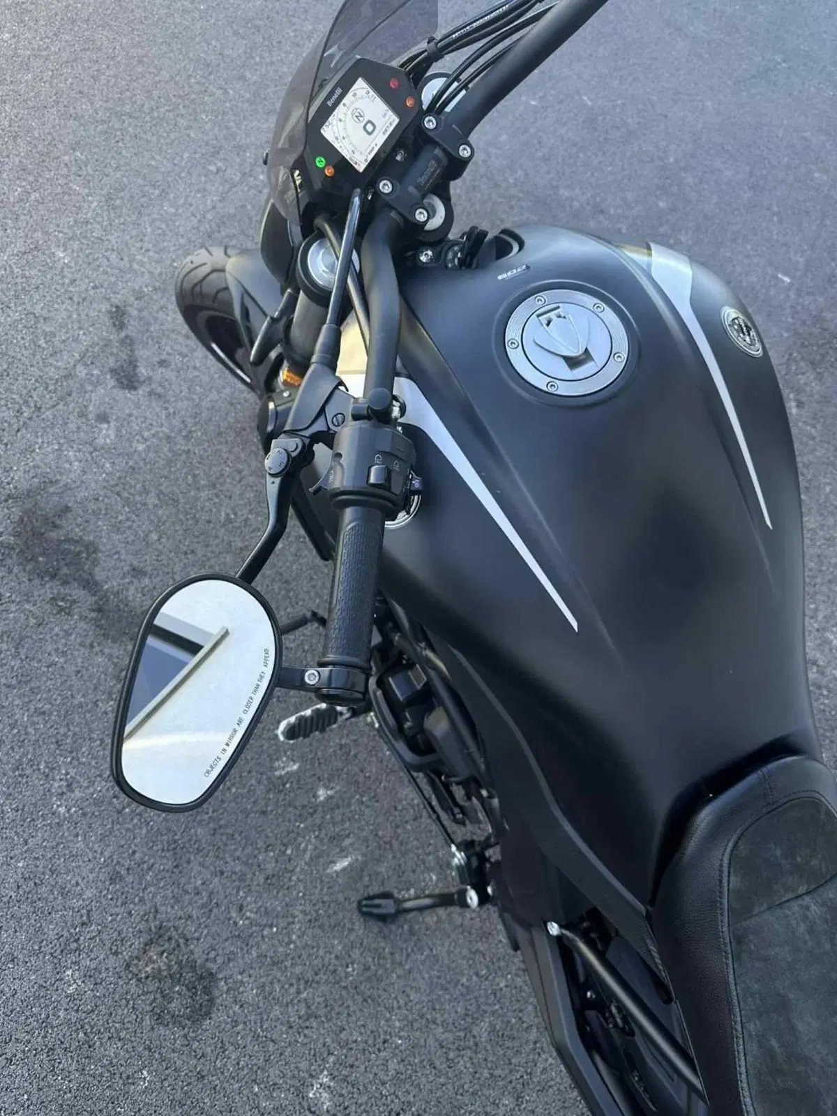Benelli 502 C (2021 - 25) (11)