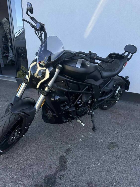 Benelli 502 C (2021 - 25) (2)