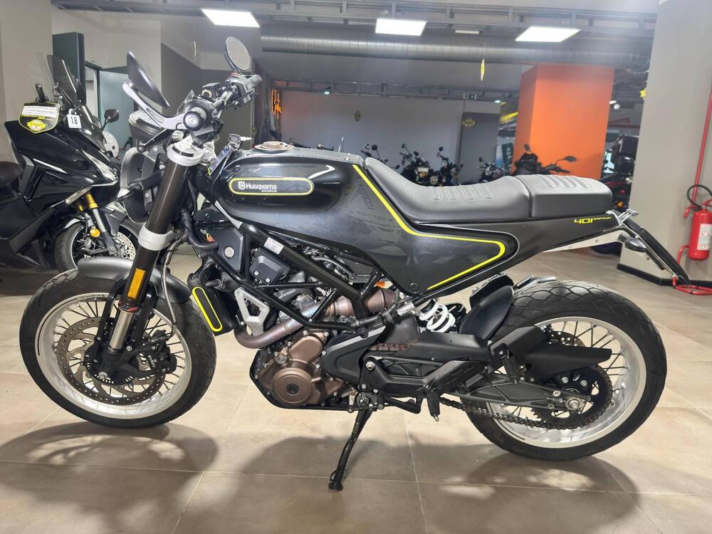 Husqvarna Svartpilen 401 (2018 - 19) (4)