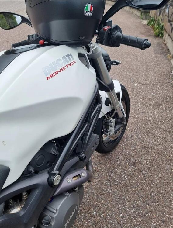 Ducati Monster 696 (2008 - 13) (4)