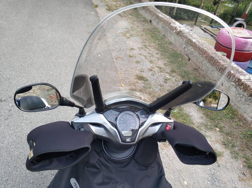 Honda SH 300 i ABS (2016 - 20) (3)