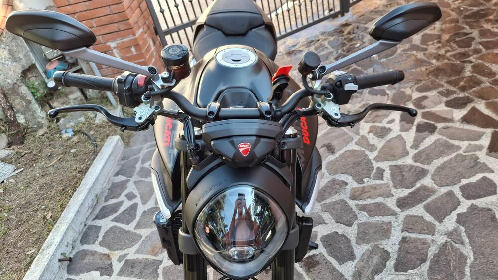 Ducati Monster 937 (2021 - 25) (5)