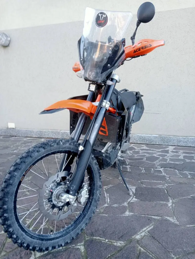 KTM 690 Enduro R (2009 - 11) (2)