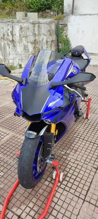 Yamaha YZF R1 (2017 - 19) (2)