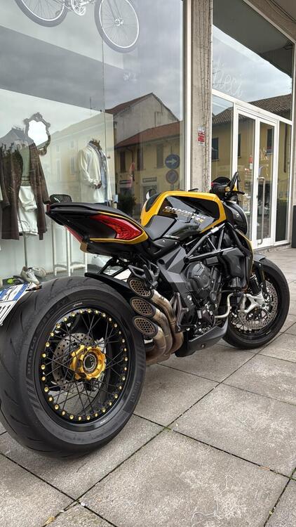 MV Agusta Dragster 800 RR (2018 - 20) (2)