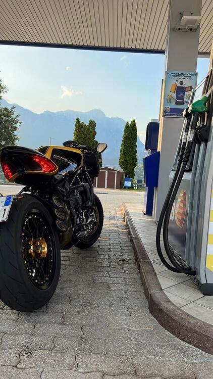 MV Agusta Dragster 800 RR (2018 - 20) (3)