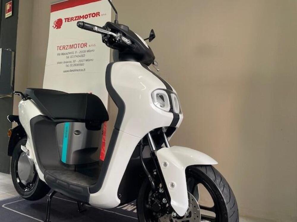 Yamaha Neo's L1e (2022 - 25) (2)