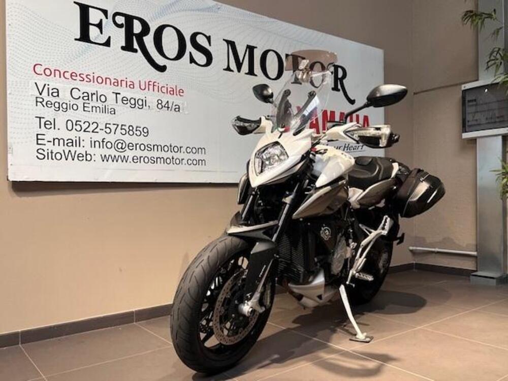 MV Agusta Stradale 800 EAS ABS (2015 - 17) (5)
