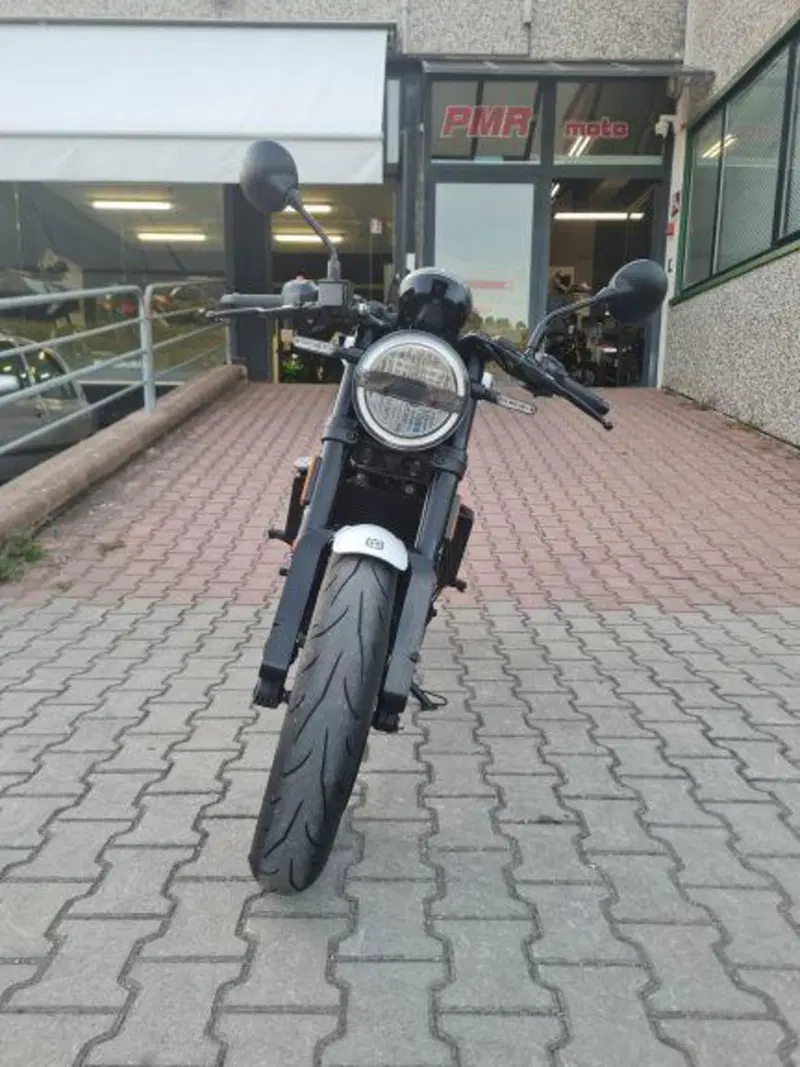Husqvarna Vitpilen 401 (2021 - 23) (5)