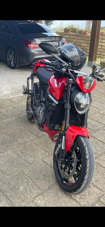 Ducati Monster 937 + (2021 - 25)